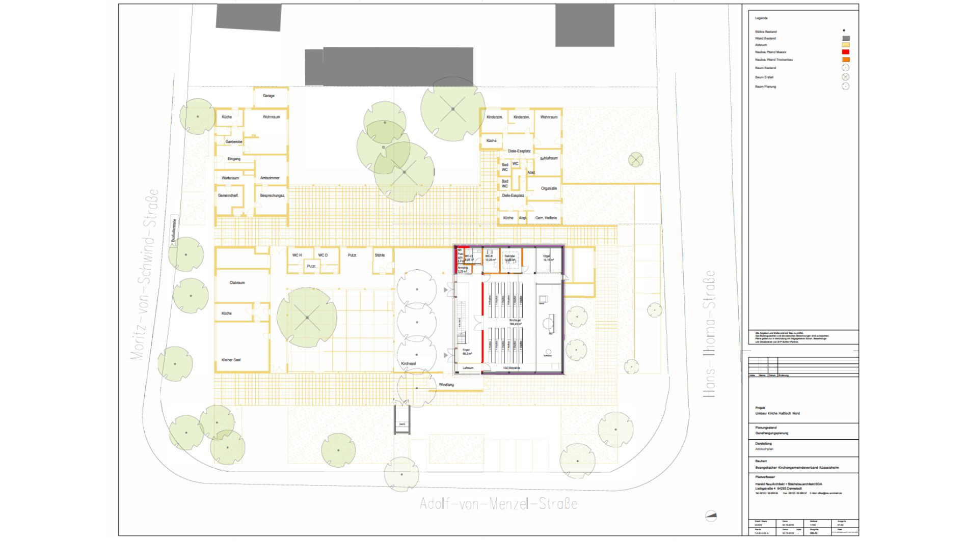 Lageplan der Kirche Haßloch Nord mit angrenzenden Gebäuden, Grünflächen und Funktionsräumen nach der Umgestaltung.